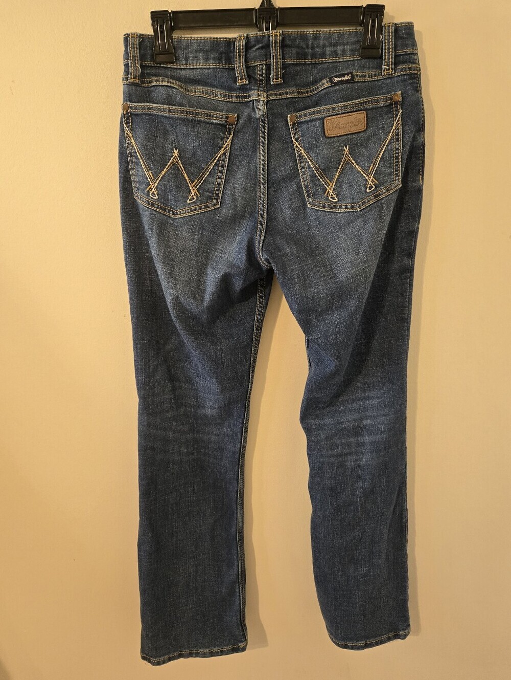 Wrangler Retro Mid Rise Boot Cut Jeans Women’s Size 7x32 Medium Wash Stretch - Picture 4 of 12